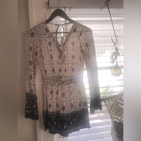 Rewind romper 🙌 - Picture 2 of 7